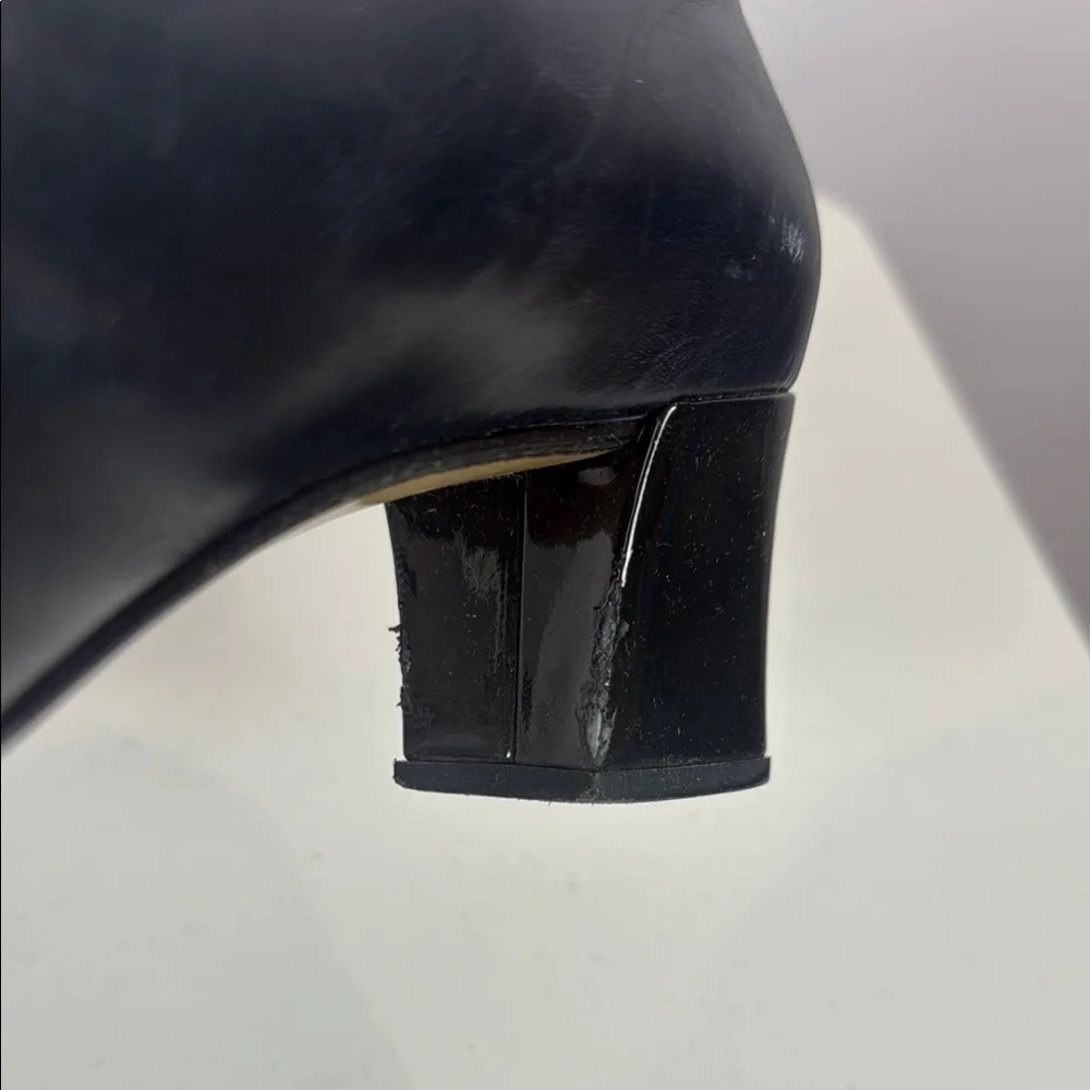 Vintage Amalfi Black Block 2” Heels Pumps with Patent Toe - Picture 10 of 10